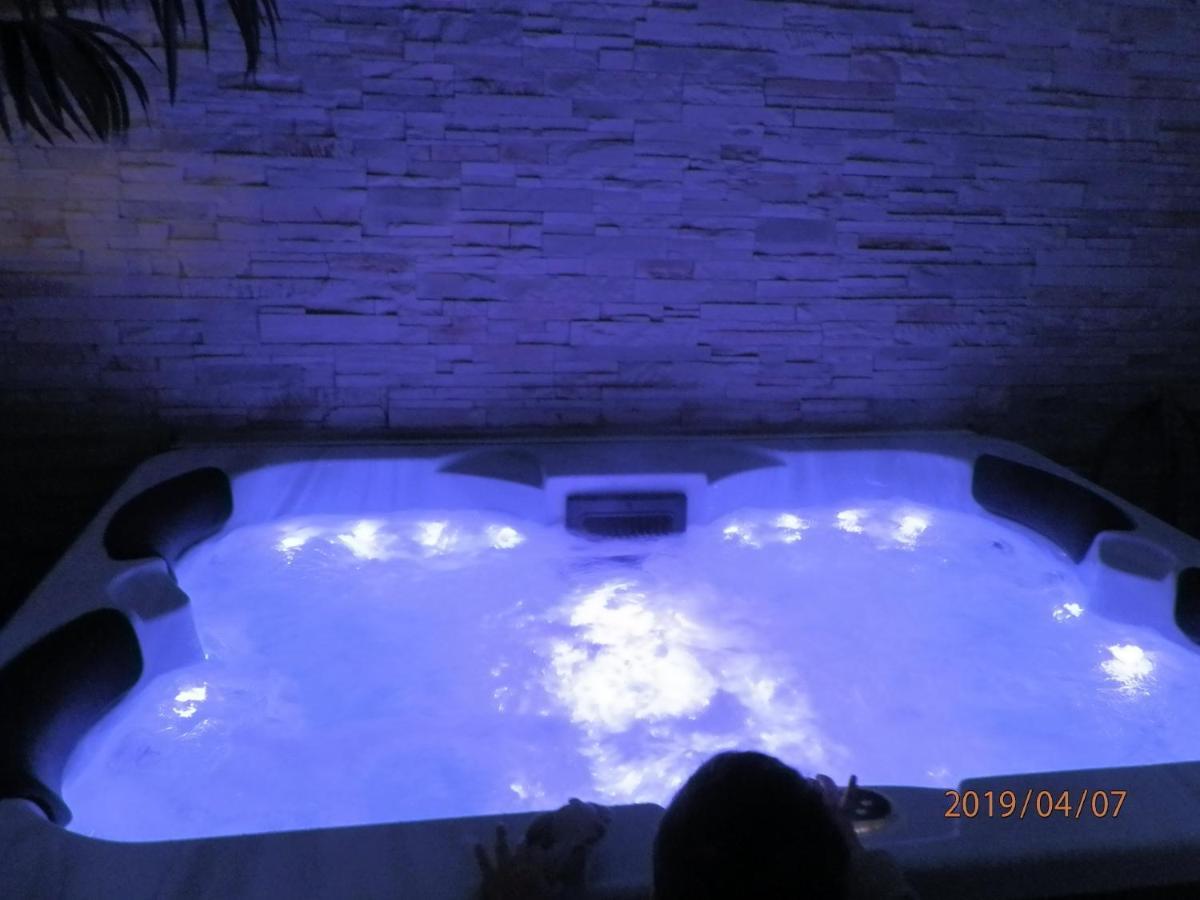 Holiday home Izalin Avec A 20 Min Du Puy Du Fou Mauleon